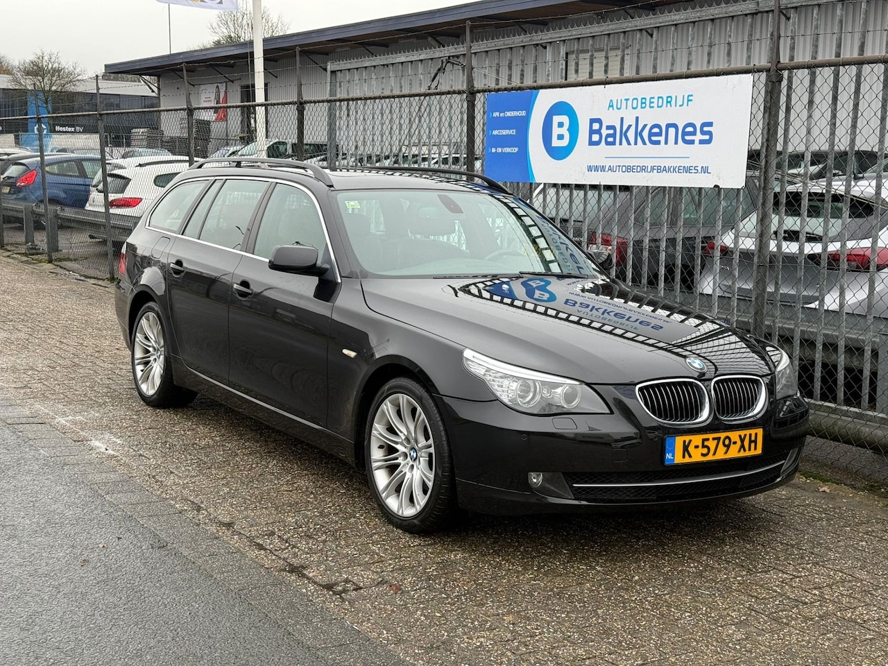 BMW 5-serie Touring - 525i Executive | Leder | Pano | Automaat | Trekhaak - AutoWereld.nl