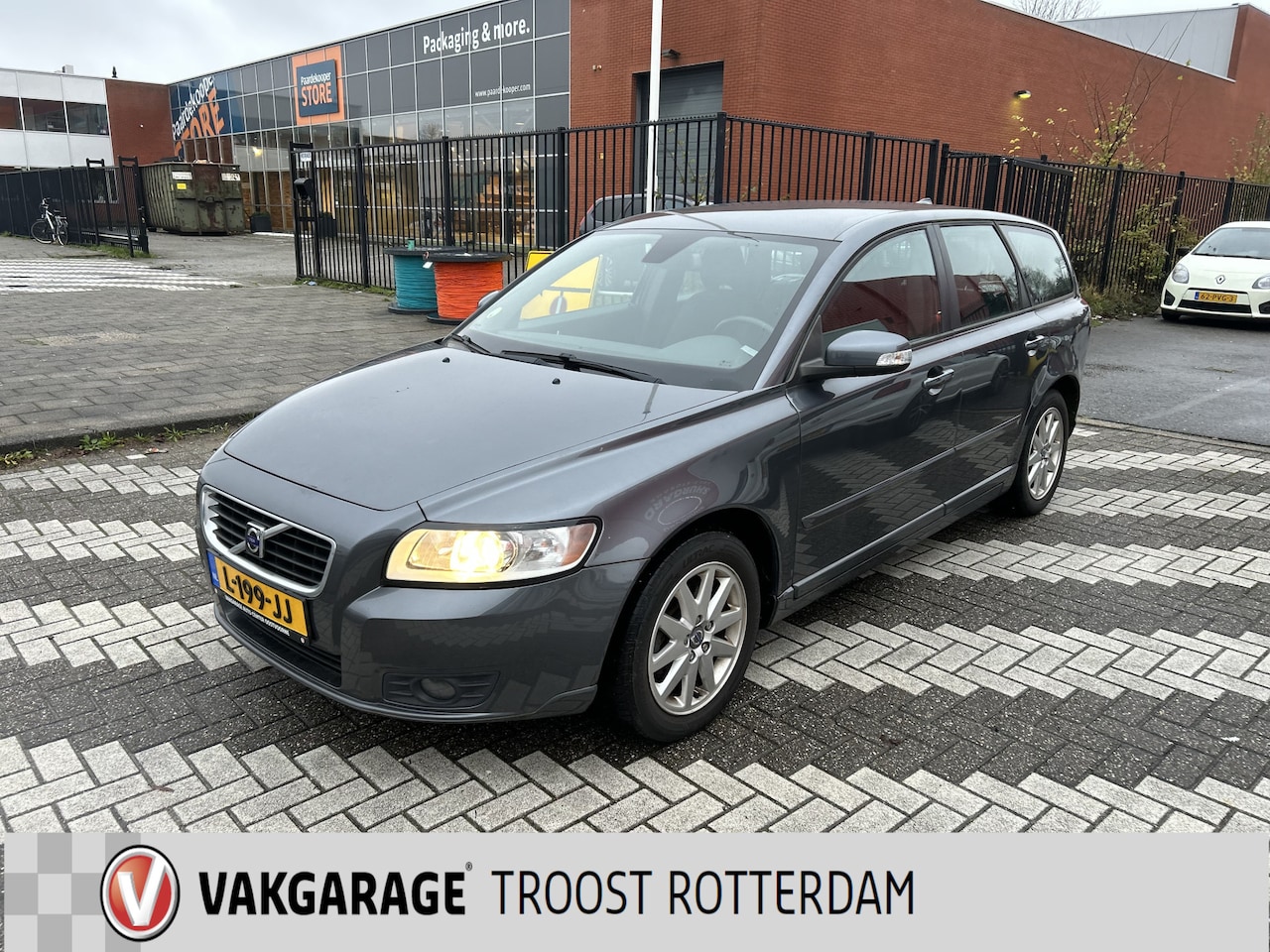 Volvo V50 - 1.8 | Cruise control | Airco | Trekhaak | Inruilkoopje - AutoWereld.nl