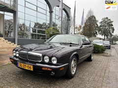 Jaguar XJ - 3.2 V8 Executive aut 213000 km N.A.P nieuwe apk