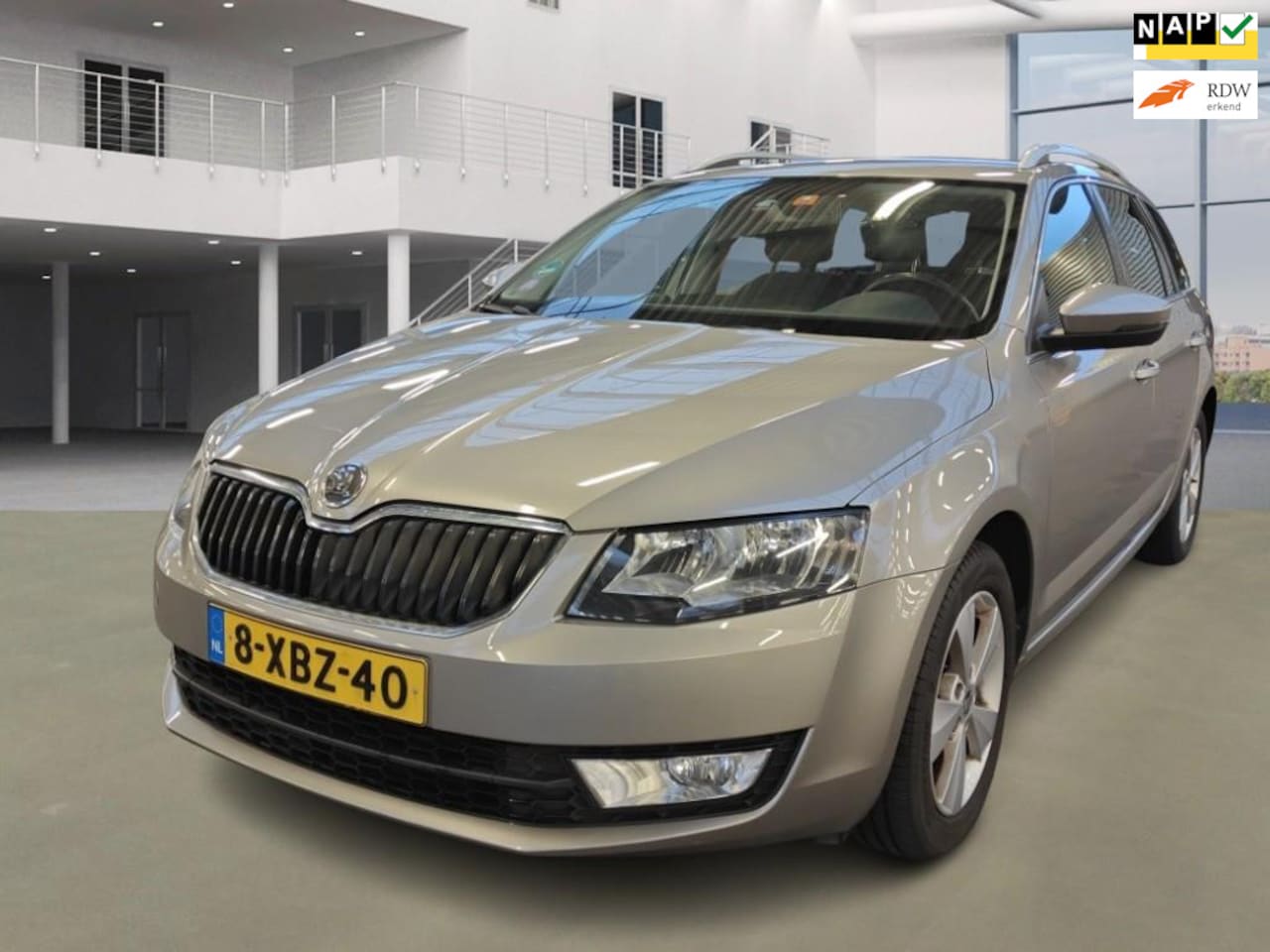 Skoda Octavia Combi - 1.4 TSI Greentech Elegance 1.4 TSI Greentech Elegance - AutoWereld.nl