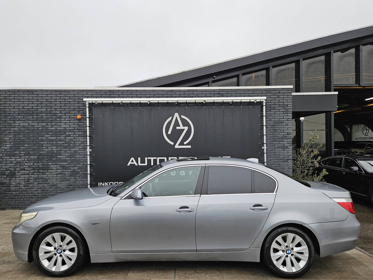 BMW 5-serie - 525i Executive *AC*Pano* - AutoWereld.nl