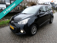 Hyundai i10 - 1.0i i-Drive 2e eig. Airco PDC Hoge instap Zuinig A-Label