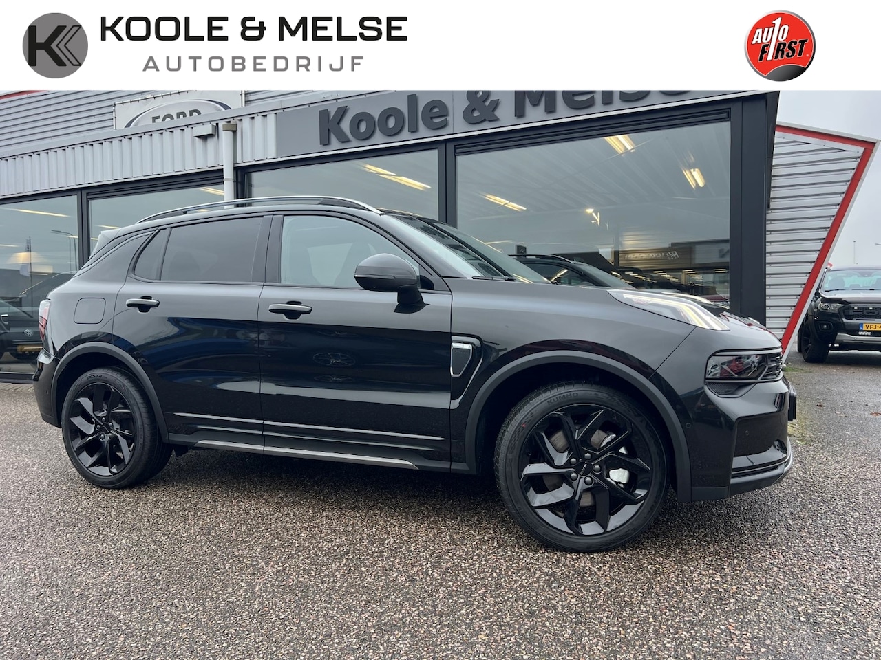 Lynk & Co 01 - 1.5 261pk PLUG IN HYBRID , BLACK EDITION , Panodak , 360 gr camera, Stuurverwarming, Adapt - AutoWereld.nl