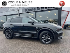 Lynk & Co 01 - 1.5 261pk PLUG IN HYBRID , BLACK EDITION , Panodak , 360 gr camera, Stuurverwarming, Adapt