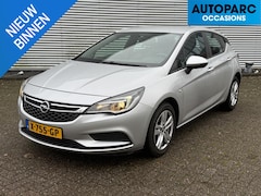 Opel Astra - 1.0 Turbo 120 Jaar Edition , AIRCO, NAVI, CRUISE CONTROLE, CARPLAY, NETTE EN GOEDRIJDENDE
