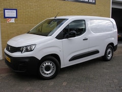 Peugeot e-Partner - EV 136pk L2 Navi/camera/Airco/Trekhaak 275km bereik Nieuwstaat(org.NL)