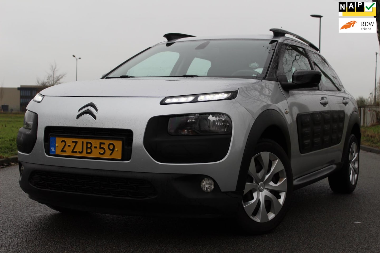 Citroën C4 Cactus - 1.2 VTi Feel 82 pk | Volledig onderhouden + DISTRIBUTIERIEM IS V.V | CLIMATE CONTROLE | NA - AutoWereld.nl