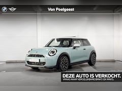 MINI Cooper - 3-deurs C Favoured M | Stuurwielverwarming | Panoramadak | Apple Carplay