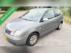 Volkswagen Polo - 1.2-12V Athene lees tekst