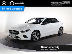 Mercedes-Benz A-klasse - 180 Star Edition Luxury Line | Trekhaak | Dodehoekassistent | 18" lichtmetalen velgen