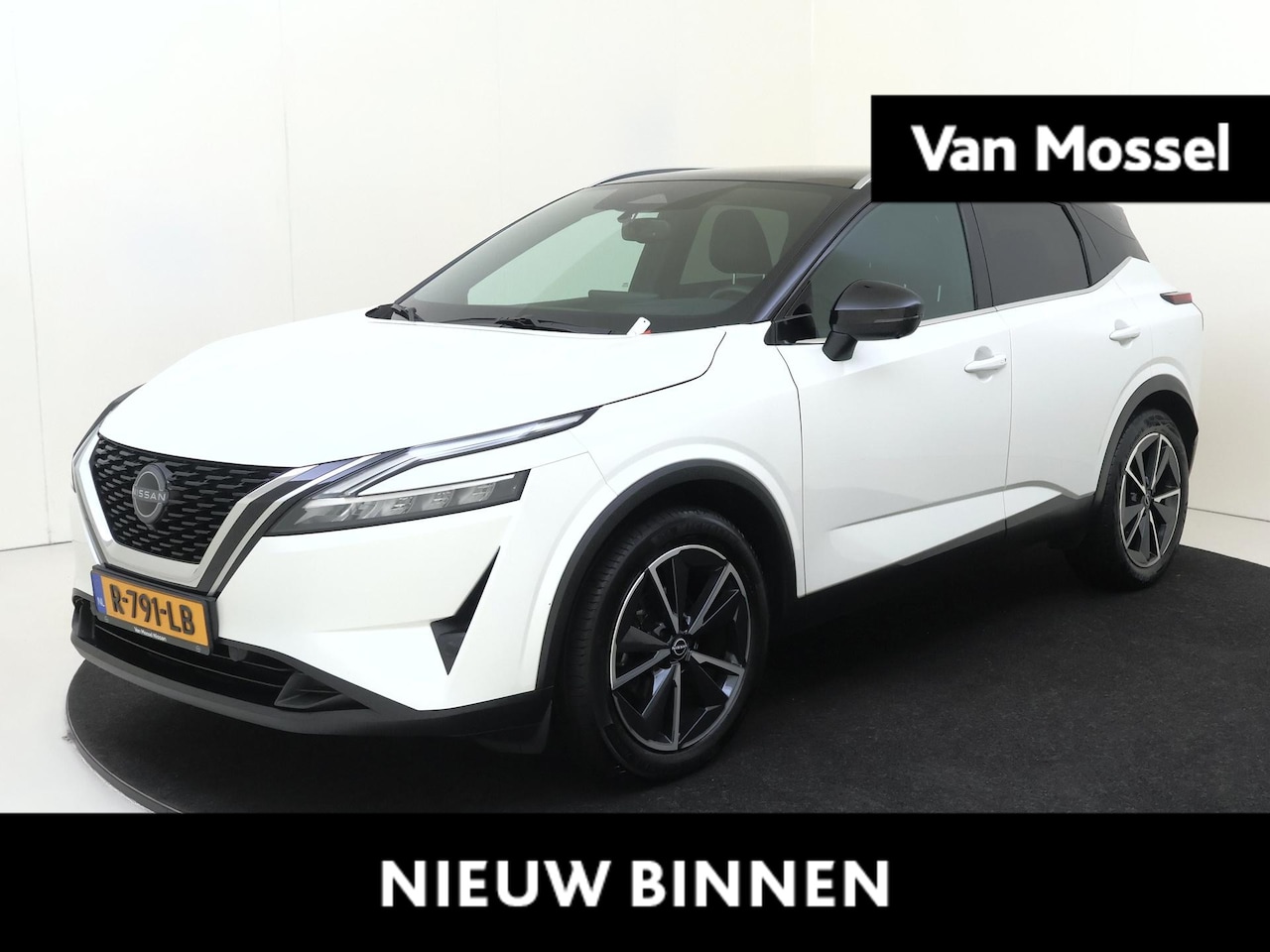 Nissan Qashqai - 1.3 MHEV Xtronic Tekna Trekhaak Cold pack zwart dak - AutoWereld.nl