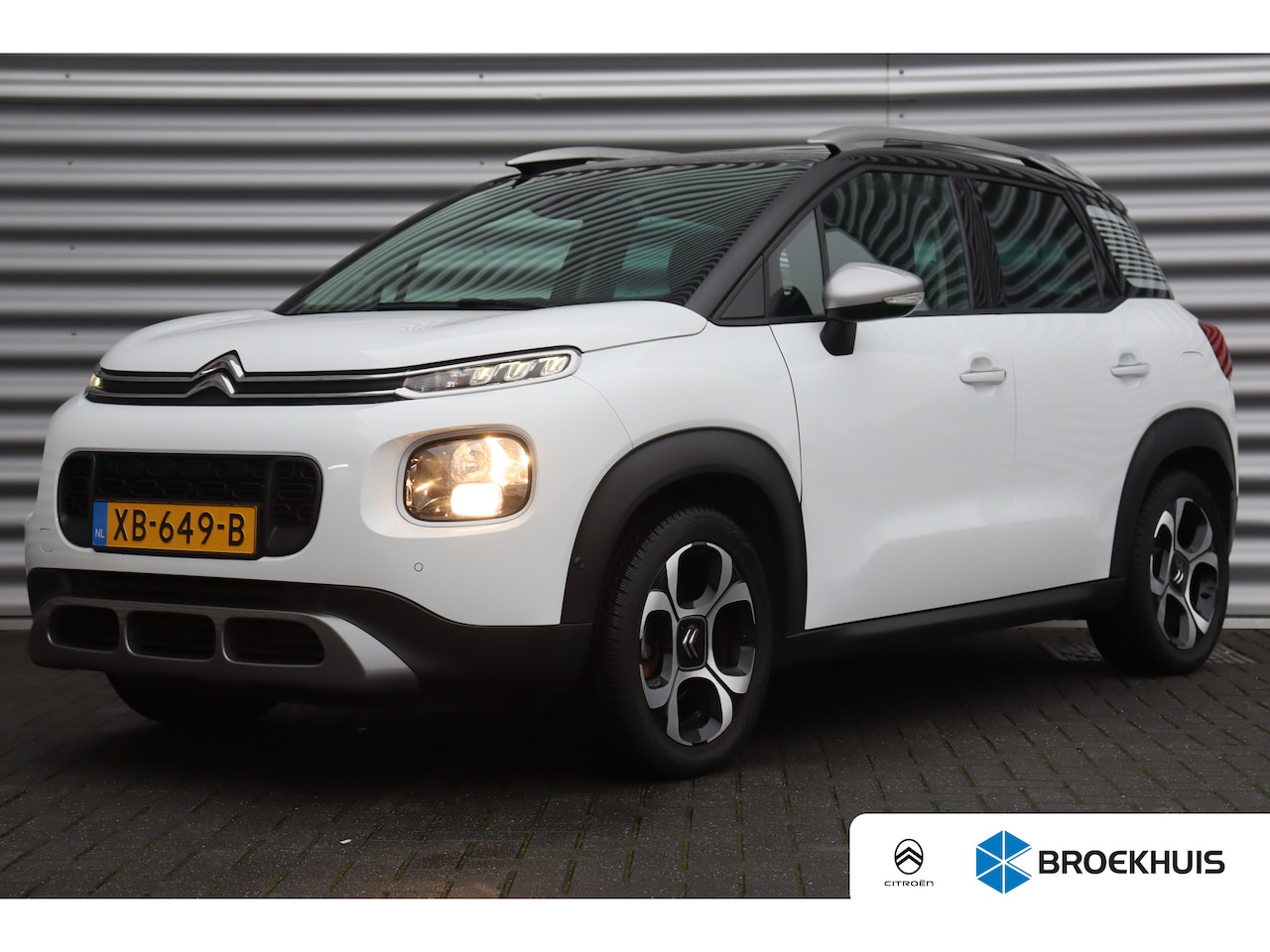 Citroën C3 Aircross - Citroën 1.2 PURETECH 110PK SHINE AUTOMAAT / NAVI / CLIMA / LED / PDC / PANO. DAK / KEYLESS - AutoWereld.nl