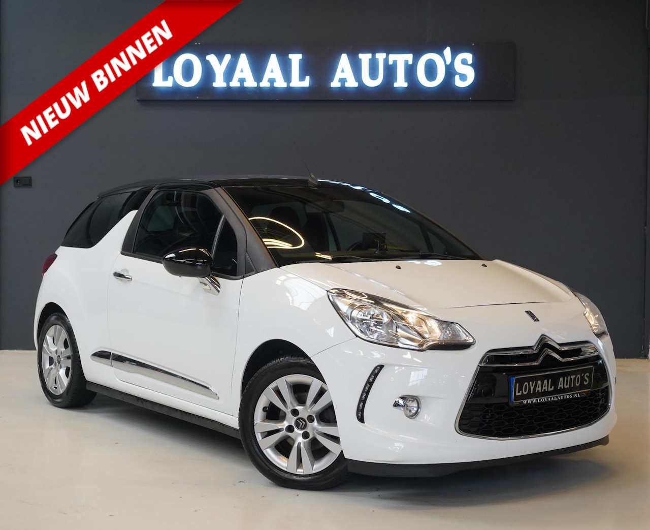 Citroën DS3 Cabrio - 1.2 VTi So Chic | NAVI | CRUISE | AIRCO | PDC | ELEK.RAMEN | APK. - AutoWereld.nl