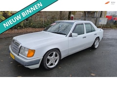 Mercedes-Benz 200-500 (W124) - 230 E NETTE AUTO RIJDT EN SCHAKELT GOED