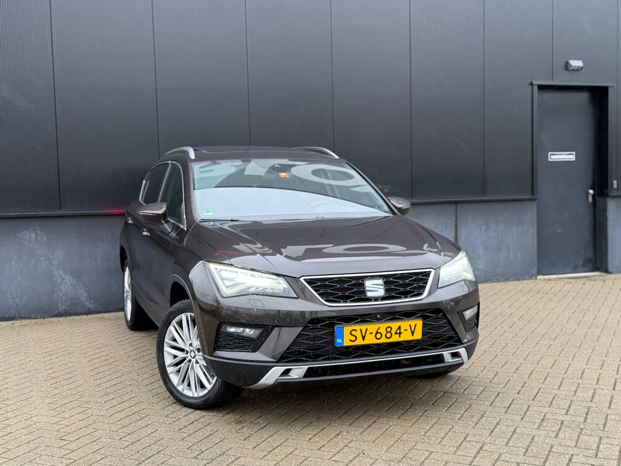 SEAT Ateca - 1.4 EcoTSI Xcellence Intense (bj 2018) AUTOMAAT|PANO|360CAM - AutoWereld.nl
