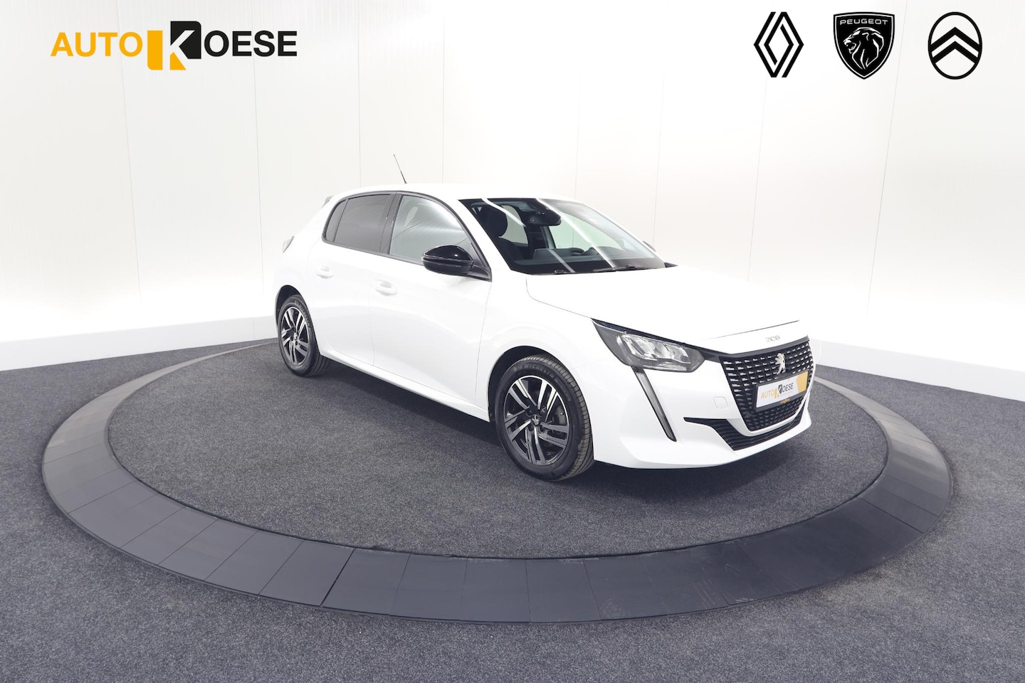 Peugeot 208 - PureTech 100 Allure Pack | Camera | Apple Carplay | Stoelverwarming | Parkeersensoren - AutoWereld.nl