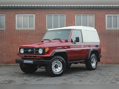 Toyota Land Cruiser 70 - LandCruiser 4.2 VX Blind Van HR FRP