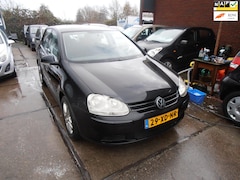 Volkswagen Golf - 1.6 FSI Optive 3 5drs airco elek pak nap apk