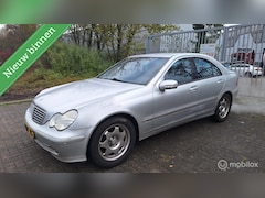 Mercedes-Benz C-klasse - 240 Avantgarde