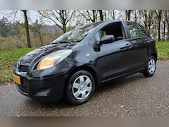 Toyota Yaris - 1.0 VVTi Acces 5 Deurs Dealer onderhouden