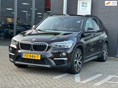 BMW X1 - SDrive18i Centennial High Executive/NAV/LEDER/TREKHAAK/AUTOMAAT/NETTE STAAT
