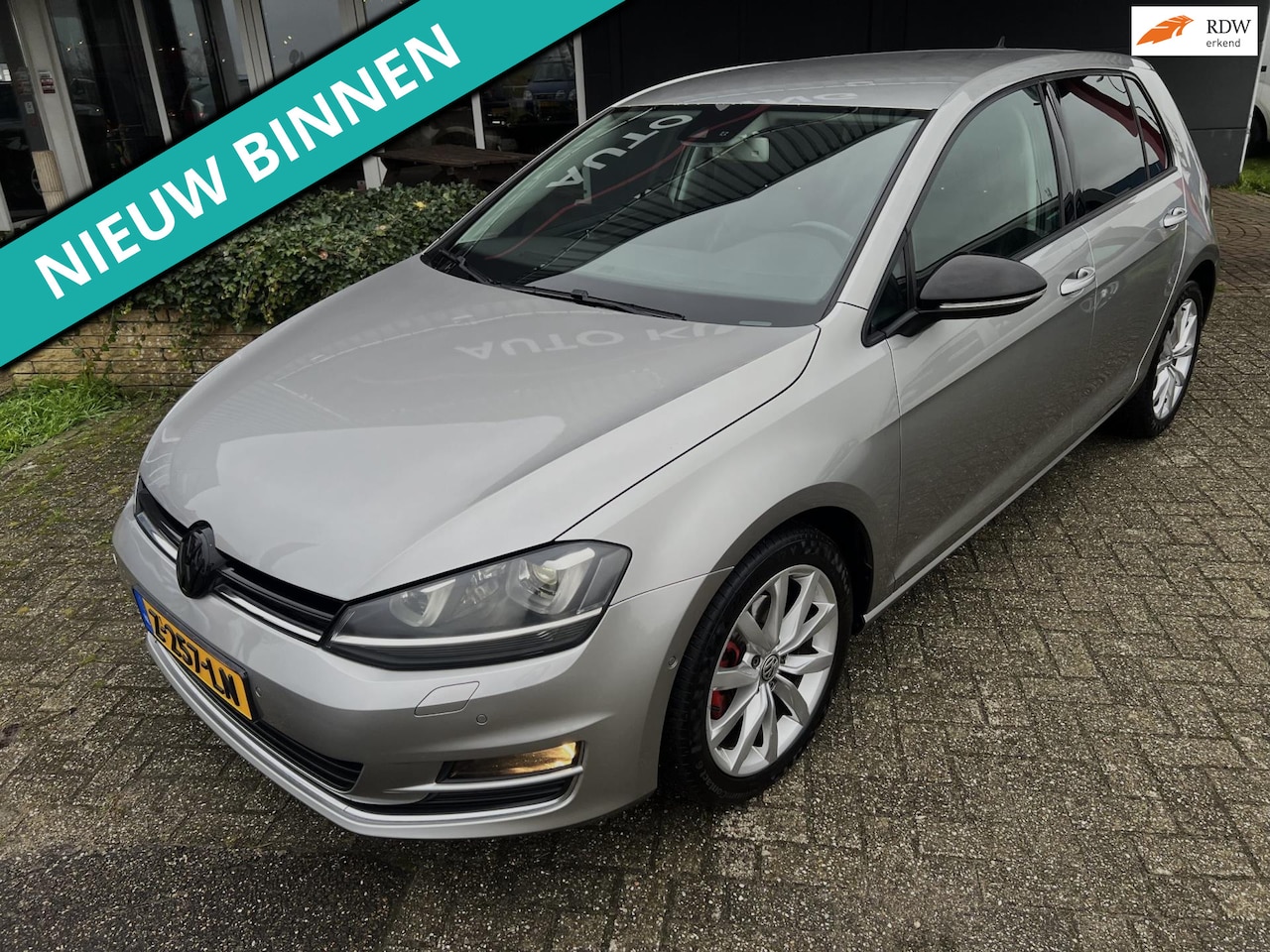 Volkswagen Golf - 1.4 TSI ACT Highline AUT/ECC/ACC/LED/NAV/PDC APK+NAP - AutoWereld.nl