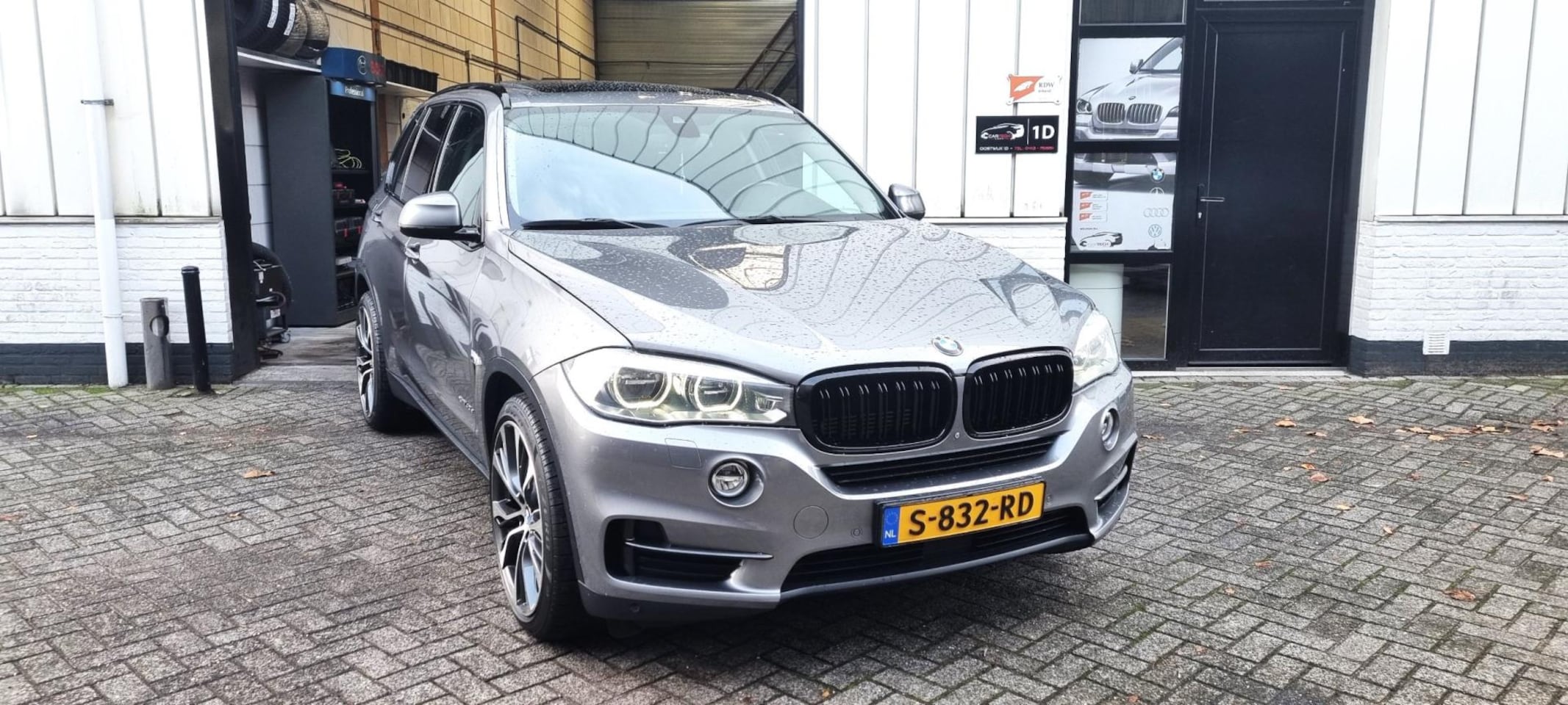 BMW X5 - XDrive40e Panodak/ 21"Breedset/ Softclose - AutoWereld.nl