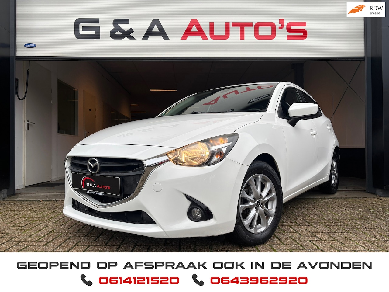 Mazda 2 - 1.5 Skyactiv-G Airco / Navi / LineAssist / Cruise CTRL / PDC / KeyLess - AutoWereld.nl