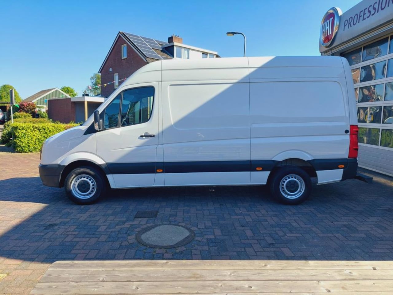 Volkswagen Crafter - 35 2.0 TDI L2H2 35 2.0 TDI L2H2 - AutoWereld.nl