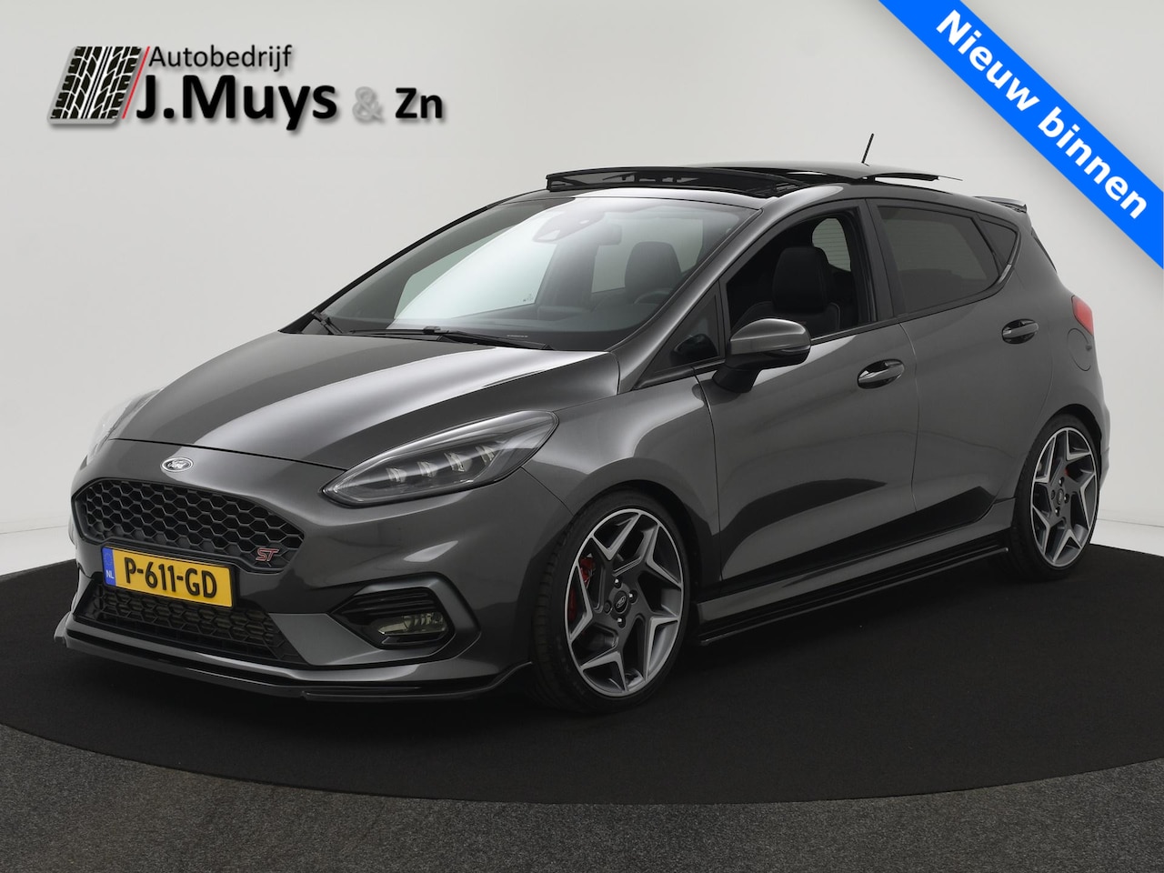 Ford Fiesta - 1.5 EcoBoost 200PK ST-3 PANODAK|BLIS|WINTERPACK|LED|MAXTON|B&O|NAVI|PDC - AutoWereld.nl