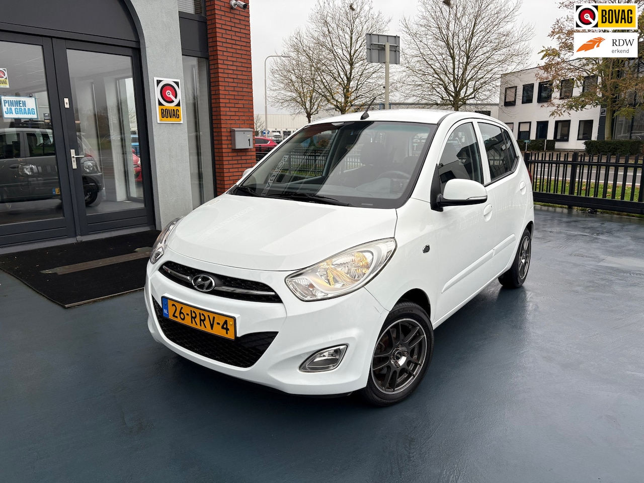 Hyundai i10 - 1.2 i-Motion Cool AUTOMAAT AIRCO - AutoWereld.nl
