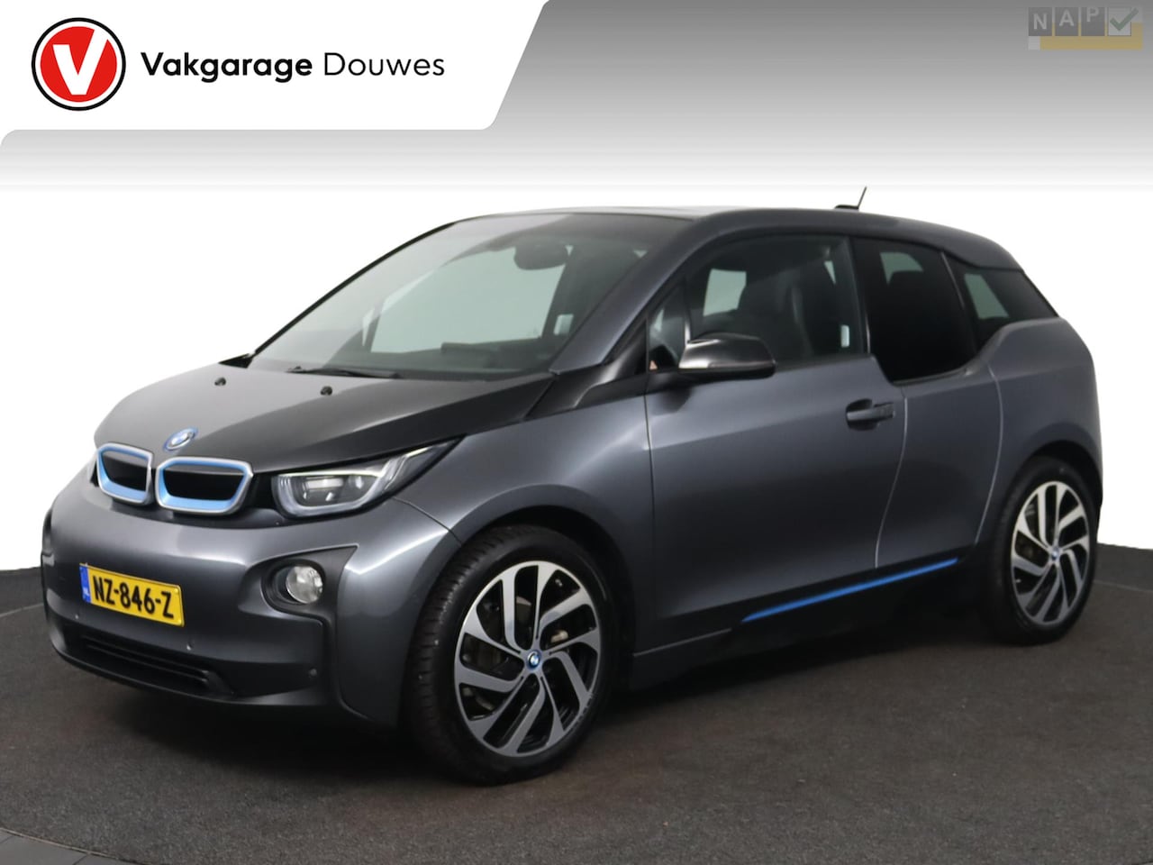 BMW i3 - 94Ah 33 kWh |NAP|Pano |Sensoren |Camera |Stoelverwarming - AutoWereld.nl