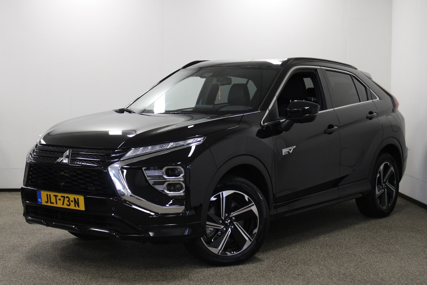 Mitsubishi Eclipse Cross - 2.4 PHEV Business Executive 2.4 PHEV Business Executive - AutoWereld.nl