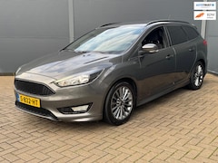 Ford Focus Wagon - 1.0 Titanium / St Line / Pdc