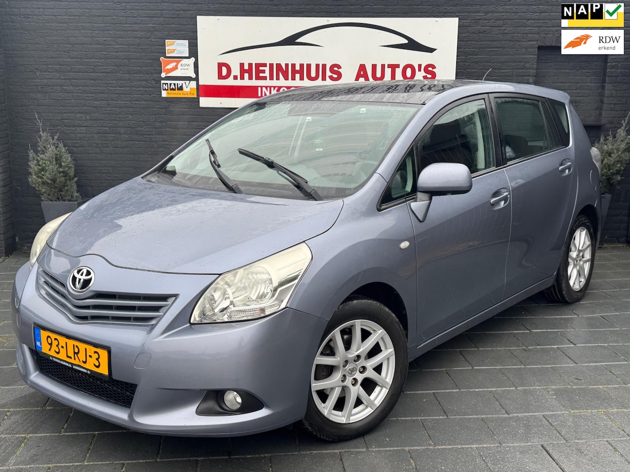 Toyota Verso - 1.6 VVT-i Business |PANODAK|NAVI|KLIMA| - AutoWereld.nl