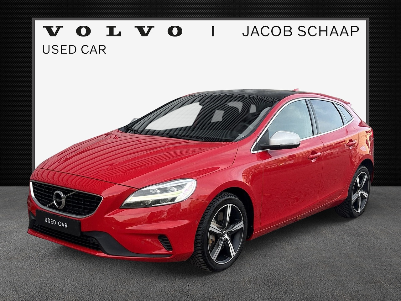 Volvo V40 - 1.5 T3 Polar+ Sport R-Design / Panoramadak / Cruise control / Stoelverwarming / - AutoWereld.nl