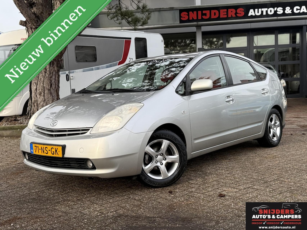Toyota Prius - 1.5 VVT-i met leer - AutoWereld.nl