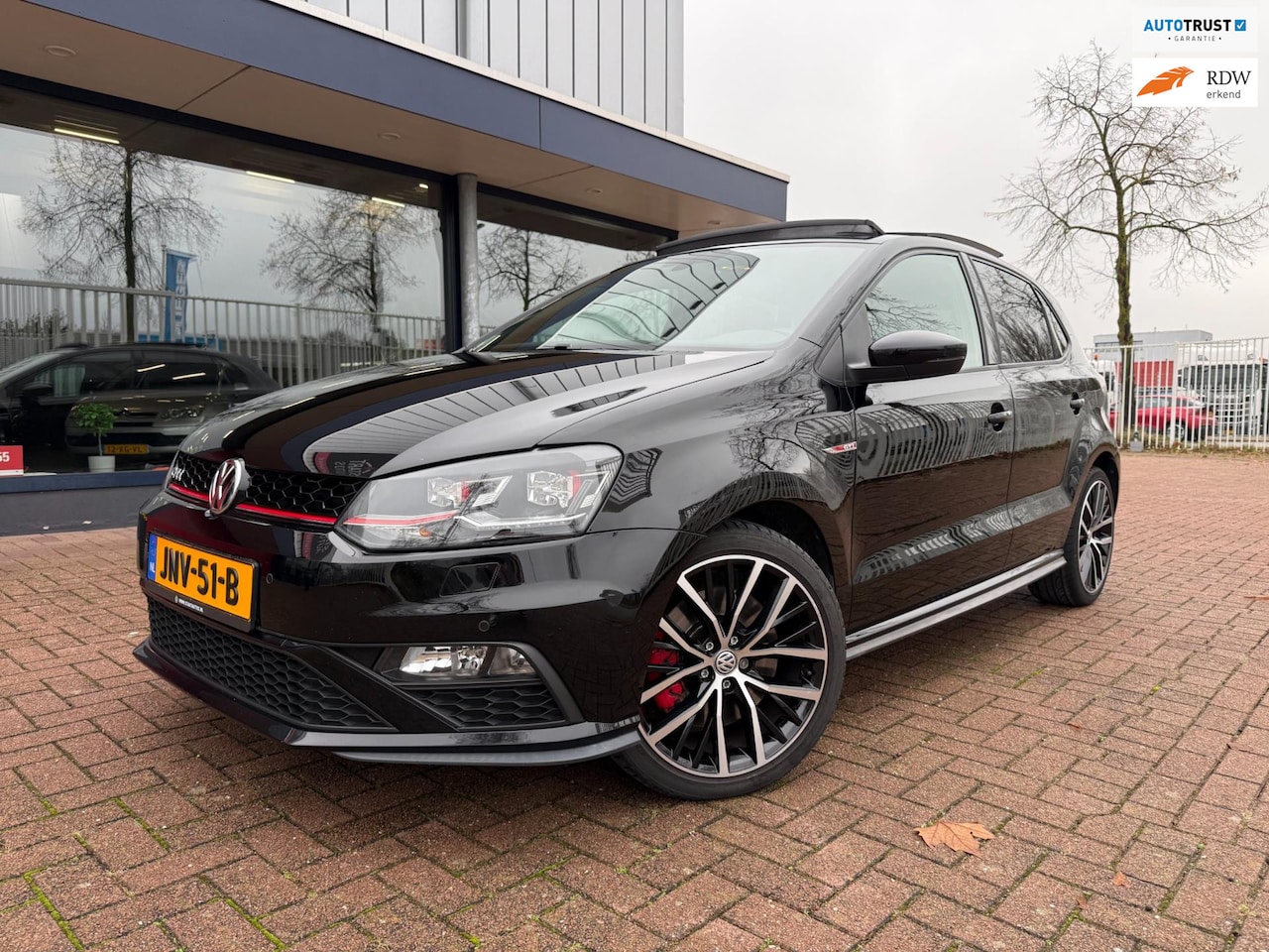 Volkswagen Polo - 1.8 TSI GTI | DSG | Pano | Carplay | VOL! - AutoWereld.nl