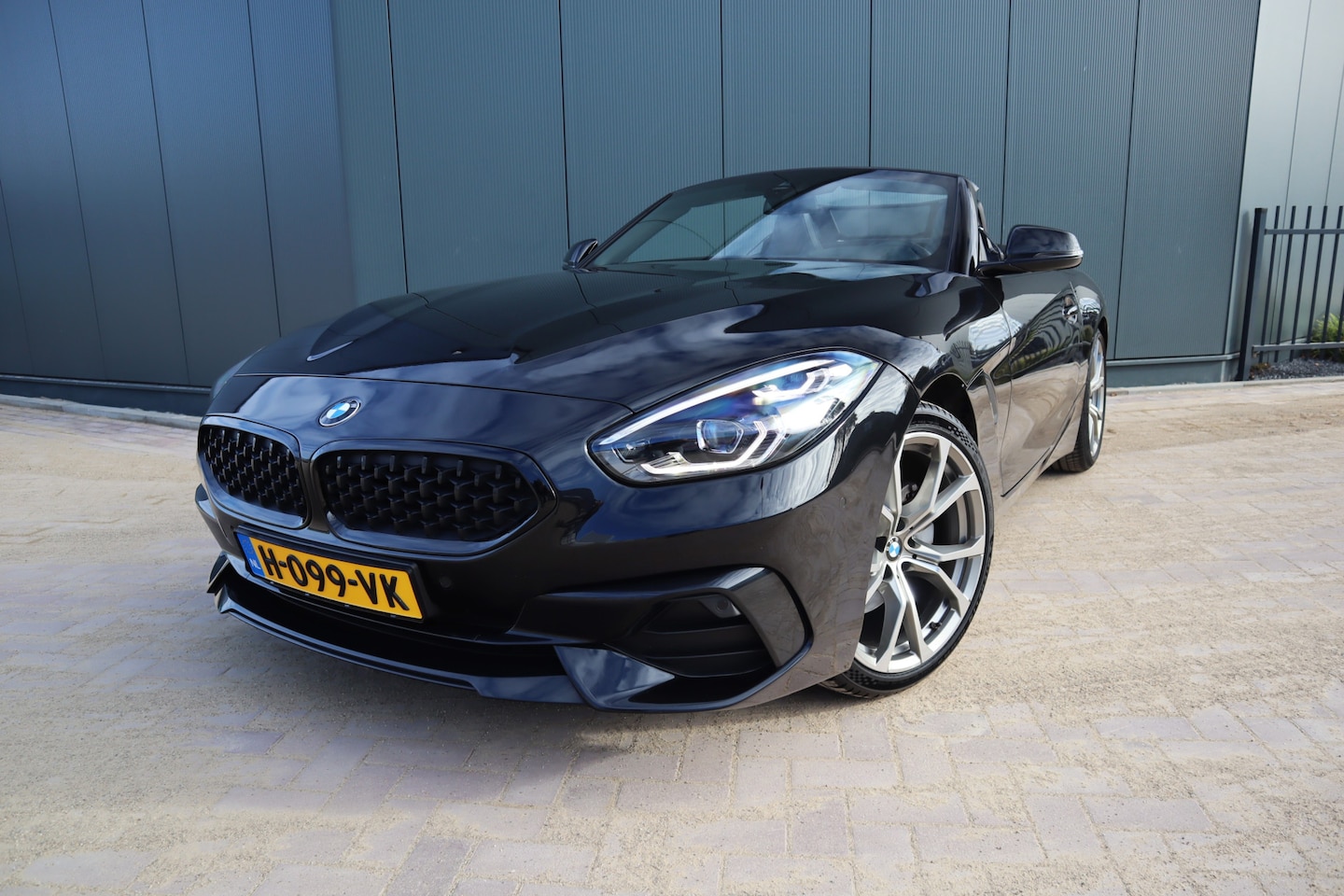 BMW Z4 Roadster - sDrive20i High Executive Edition Automaat M-Sport Sportstoelen Head up  Etc. Etc. - AutoWereld.nl