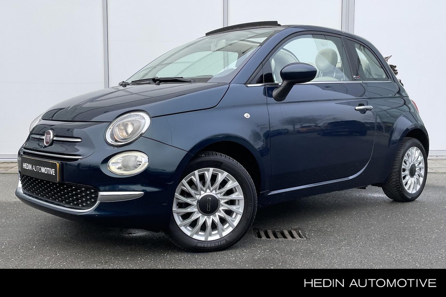 Fiat 500 - 1.2 Lounge | Cabrio | Navigatie | Airco | Bluetooth | DAB | Parkeersensoren | LMV 15 Inch - AutoWereld.nl