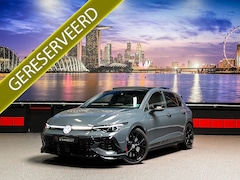 Volkswagen Golf - 2.0 TSI GTI Clubsport IQ|Akrapovic|360camera||HUD|H/K|Panorama