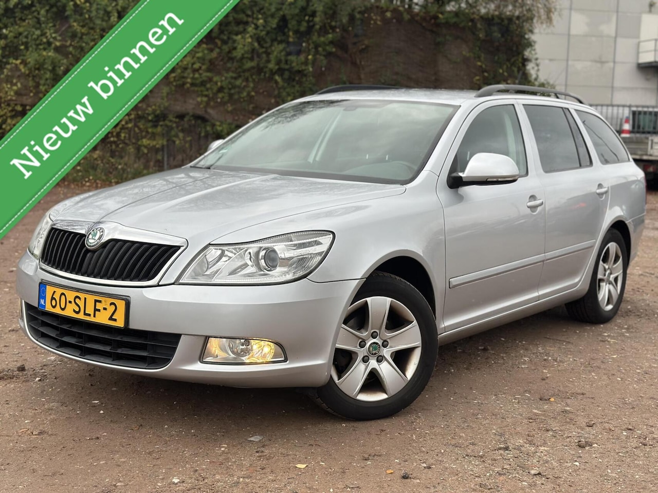 Skoda Octavia Combi - 1.2 TSI Ambition AIRCO CRUISE PSENS NAVI - AutoWereld.nl