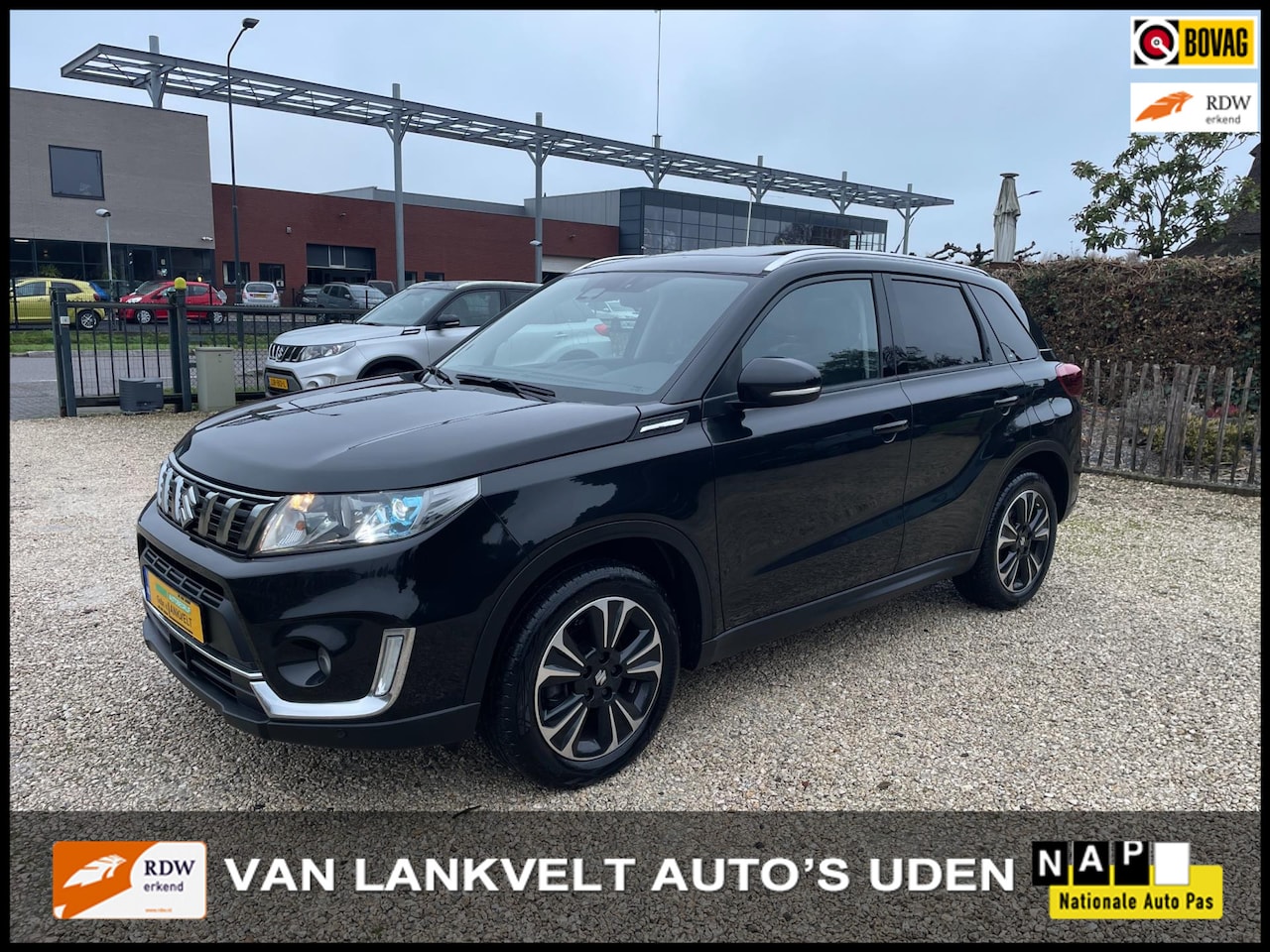 Suzuki Vitara - 1.4 Boosterjet Style Schuifdak, Leder, ACC, trekhaak - AutoWereld.nl