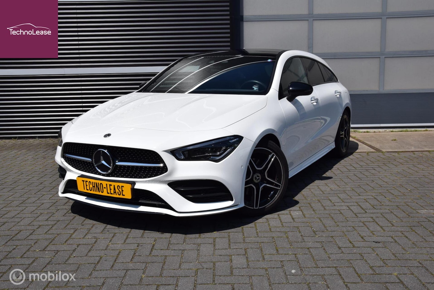 Mercedes-Benz CLA-klasse Shooting Brake - 180 AMG-line Business Solution Plus Panoroma - AutoWereld.nl