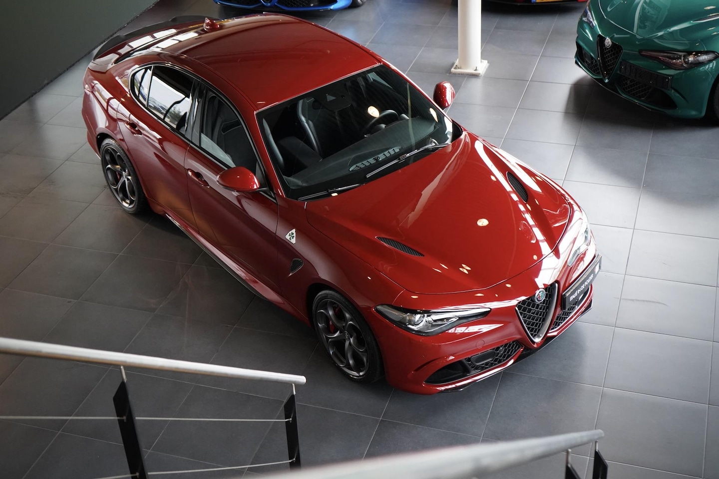 Alfa Romeo Giulia - 2.9 V6 Quadrifoglio H6 - AutoWereld.nl