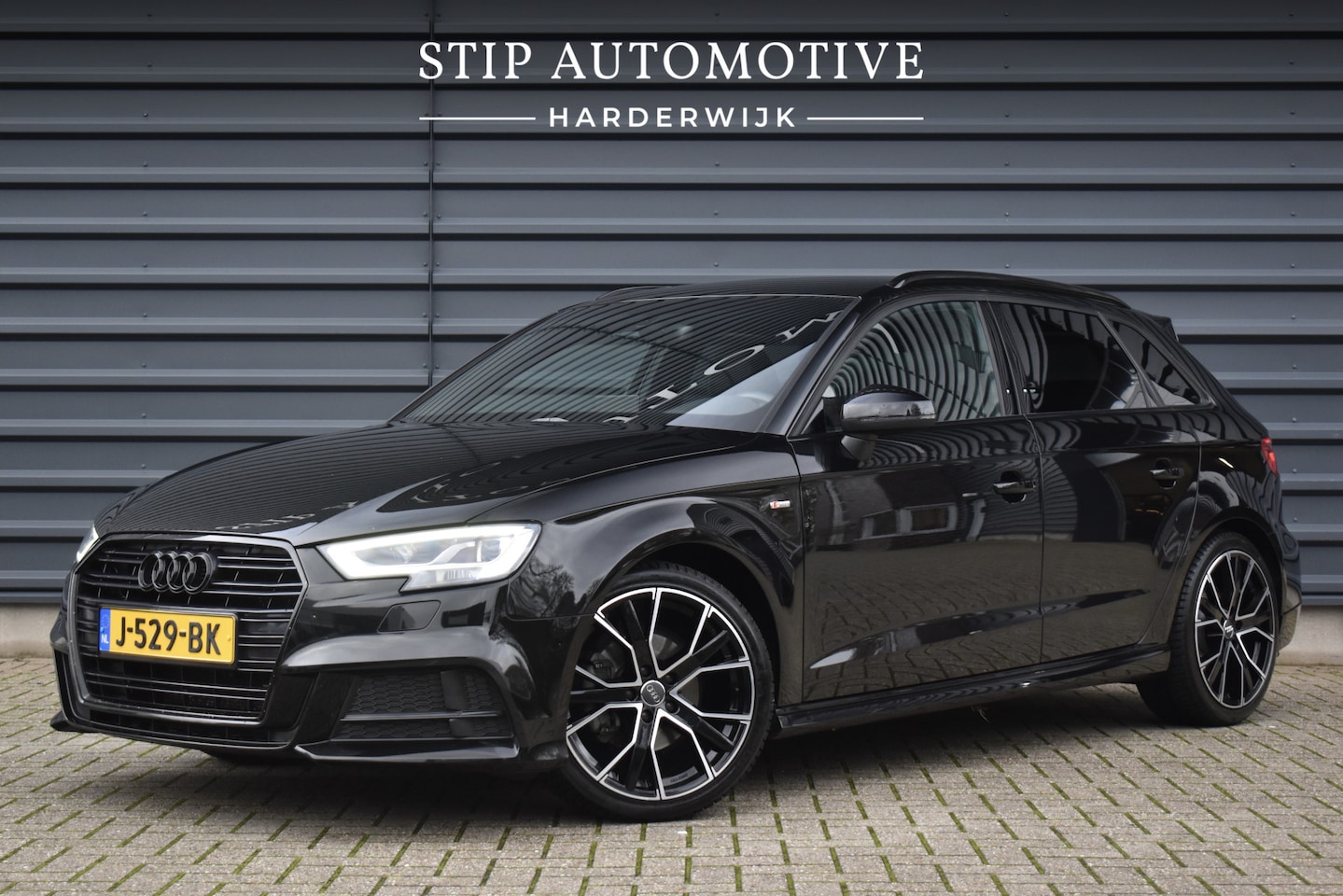 Audi A3 Sportback - 35 TFSI S-Line | 18'' Wielen | Stoelverwarming | 3X S-Line | - AutoWereld.nl