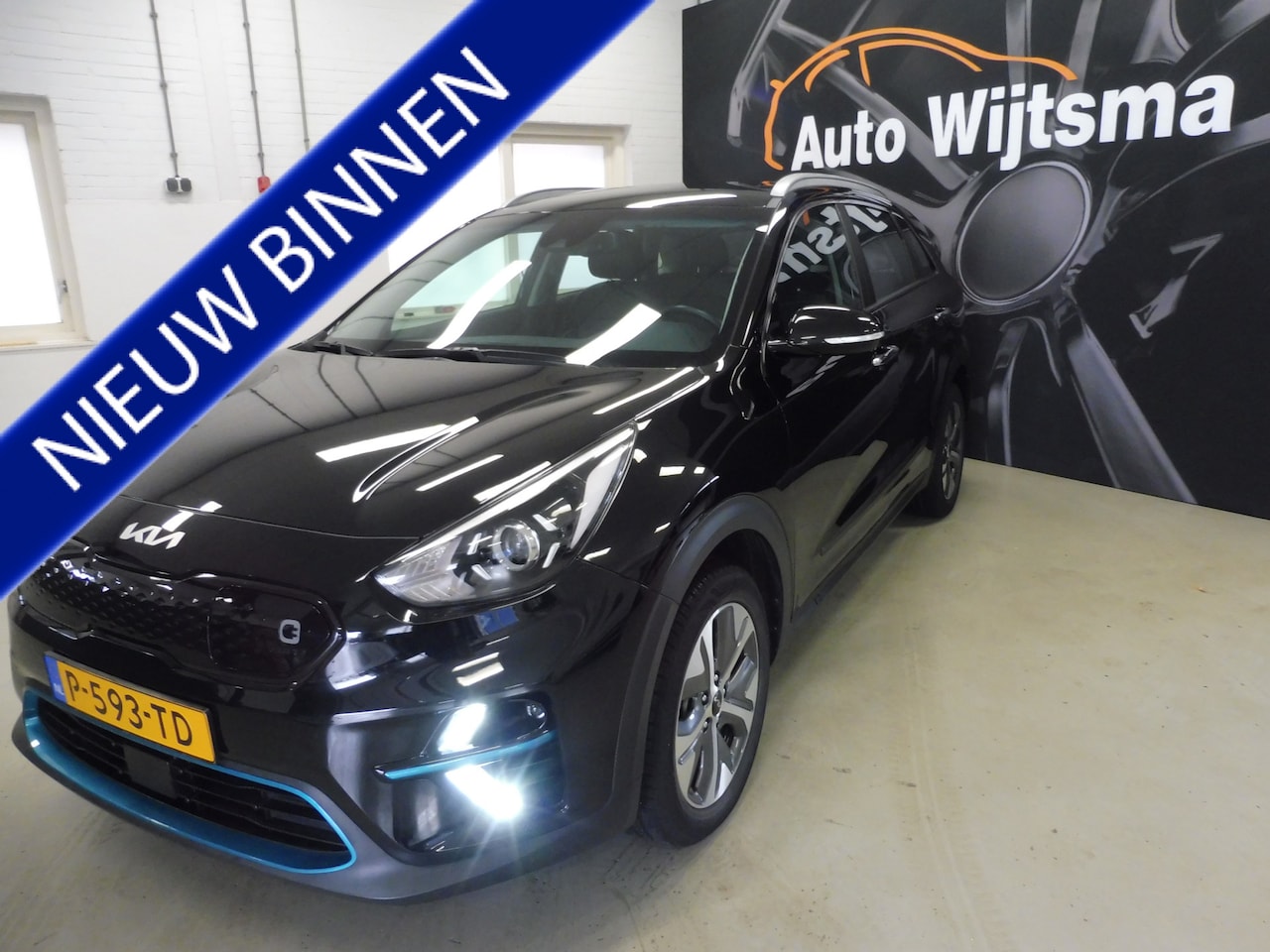 Kia e-Niro - DynamicLine 64 kWh 3 Fase + Warmtepomp LED | Keyless | Stof\leer | LMV 17" | Camera | NL a - AutoWereld.nl