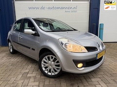 Renault Clio - 1.2-16V Collection / AIRCO / CRUISE / 1e EIGENAAR / DEALER ONDERHOUDEN