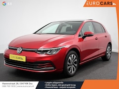 Volkswagen Golf - 1.0 eTSI 110pk DSG Active | Panorama dak | Navigatie | Climate Control | Camera | Adaptive