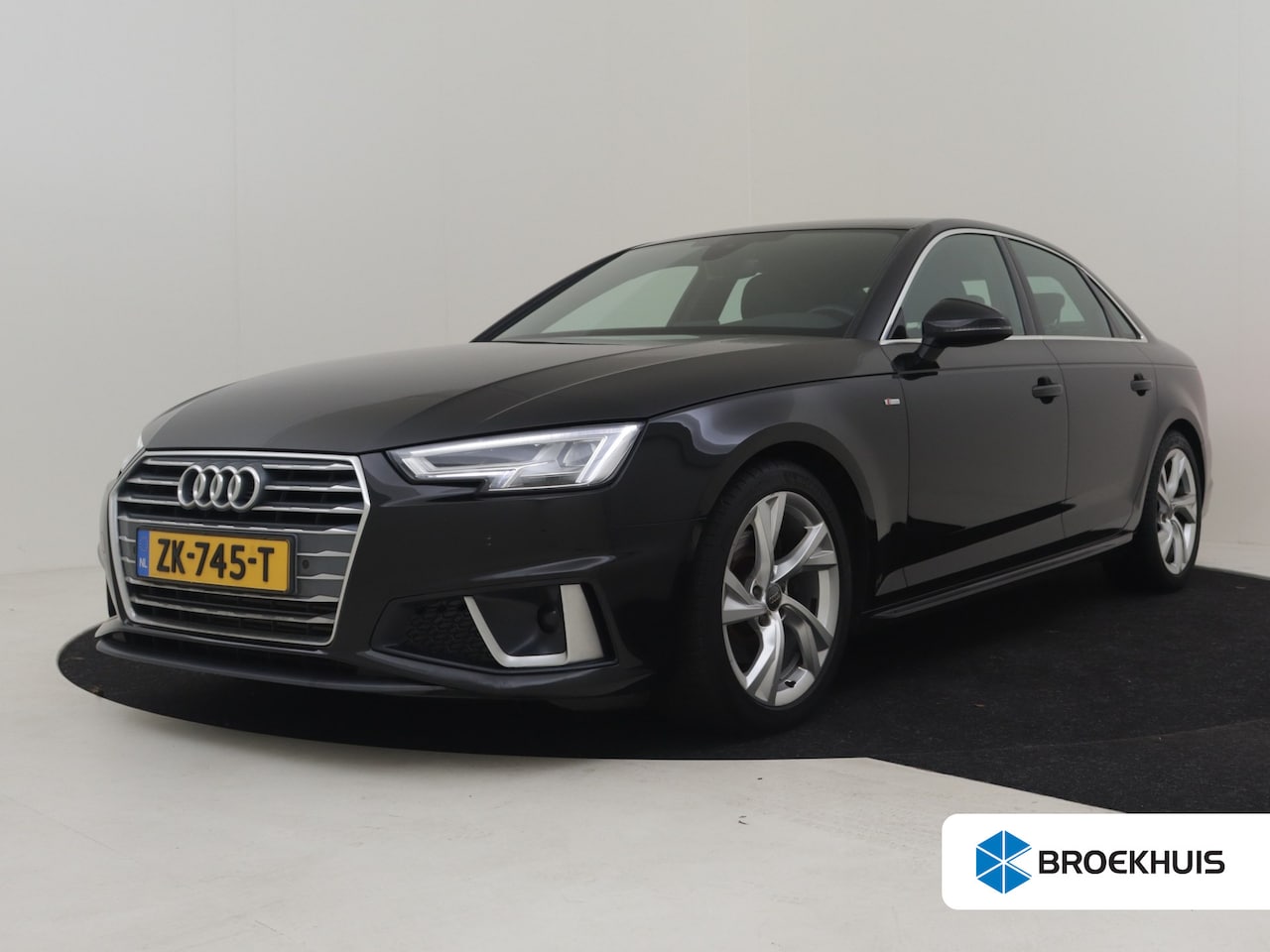 Audi A4 Limousine - 35 TFSI Sport S line edition 100% Dealeronderhouden | Voorstoelen verwarmd | Cruise contro - AutoWereld.nl